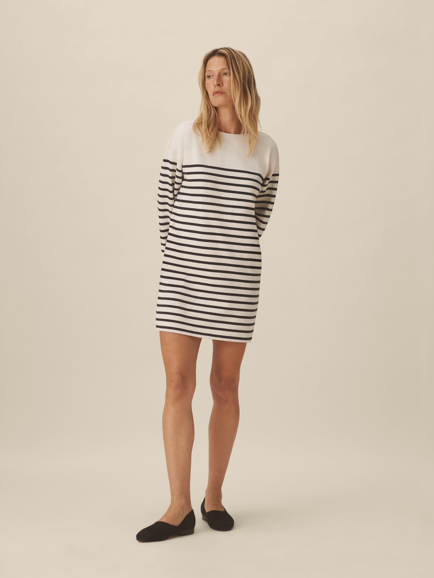 natural / dark navy stripe